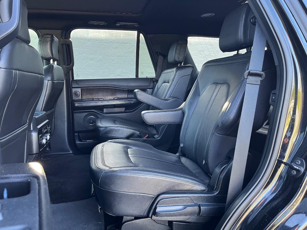 2018 Ford Expedition Limited photo