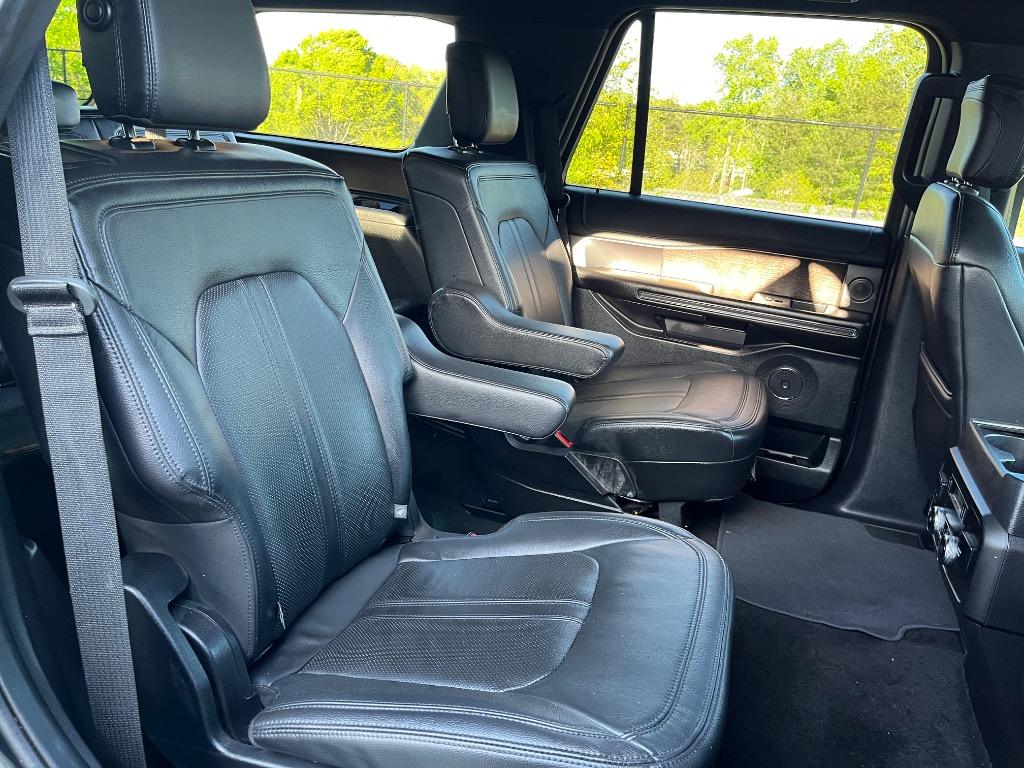 2018 Ford Expedition Limited photo