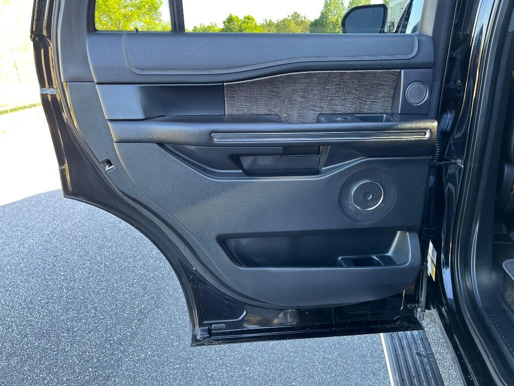 2018 Ford Expedition Limited photo
