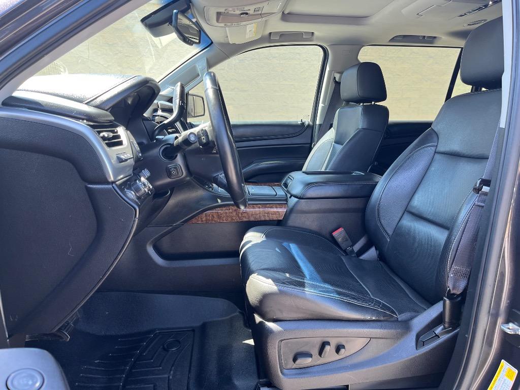 2016 Chevrolet Suburban 1500 LTZ photo