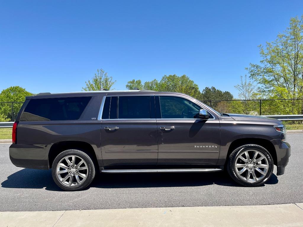 2016 Chevrolet Suburban 1500 LTZ photo