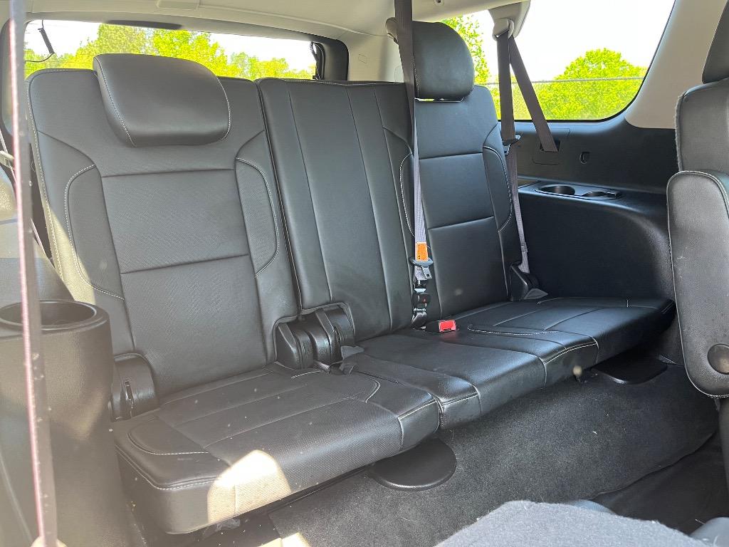 2016 Chevrolet Suburban 1500 LTZ photo