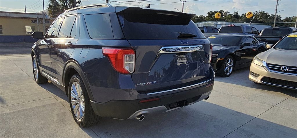 2021 Ford Explorer Limited photo