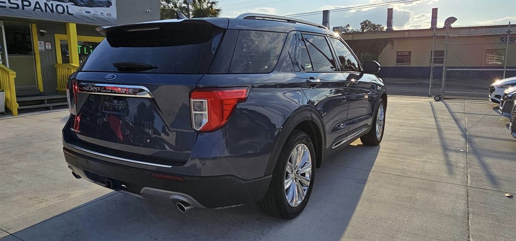 2021 Ford Explorer Limited photo