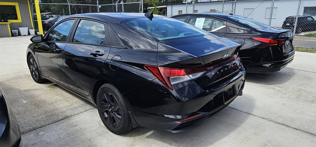 2023 Hyundai Elantra - $26,999