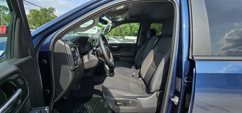 2019 Chevrolet Silverado 1500 - $36,999