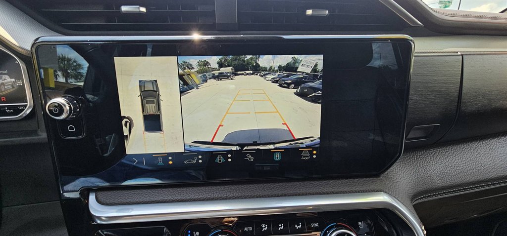 2023 GMC Sierra - $61,999