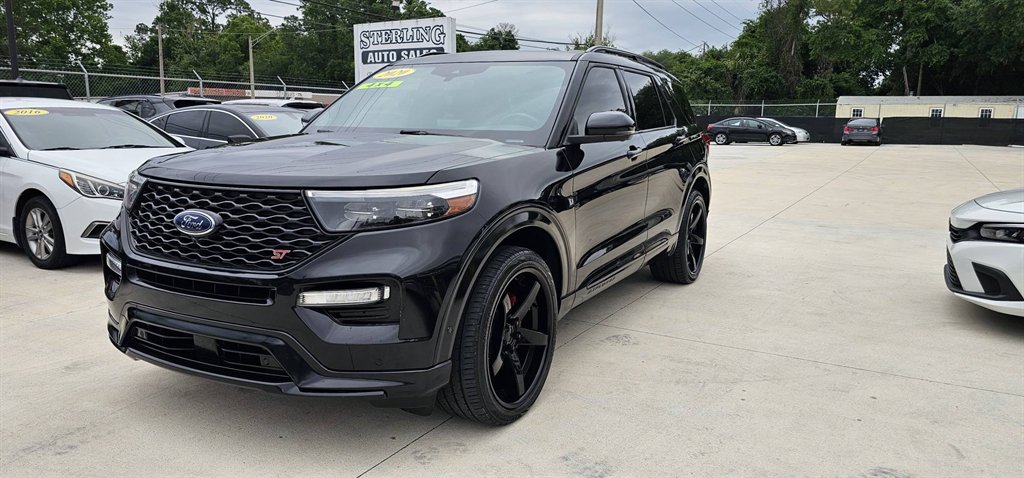 2020 Ford Explorer - $32,999