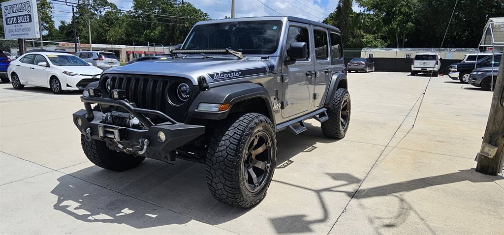 2018 Jeep Wrangler - $23,999