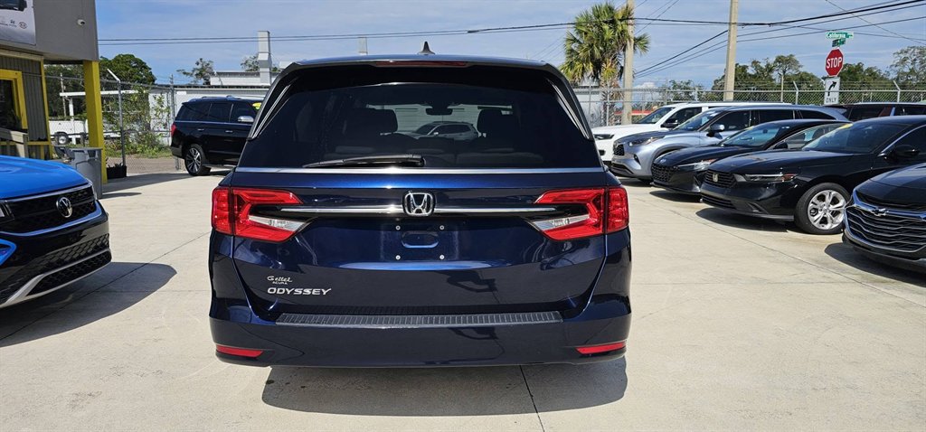 2022 Honda Odyssey - $29,999