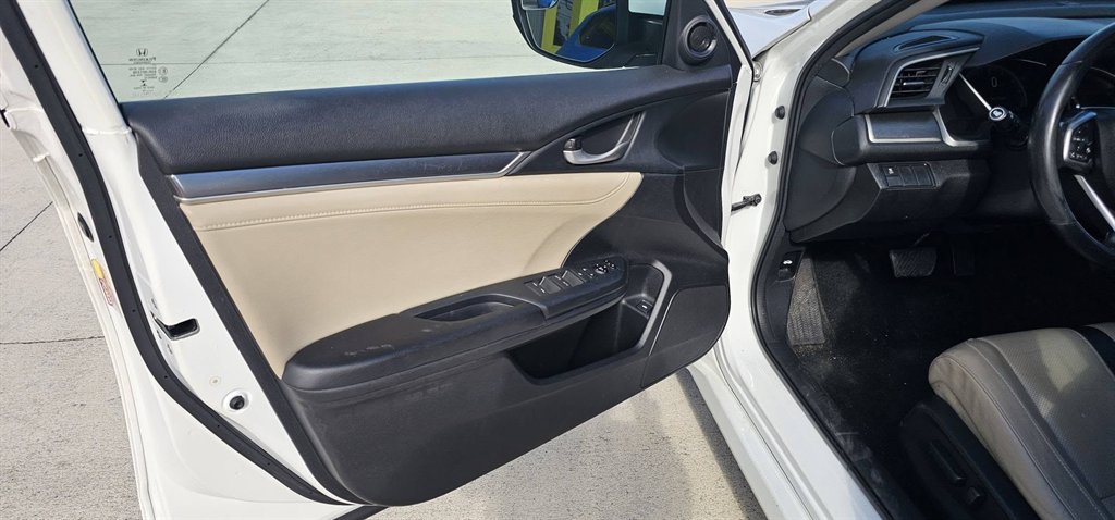 2016 Honda Civic - $23,500