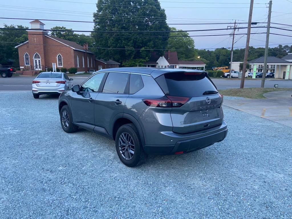 2024 Nissan Rogue - $20,995