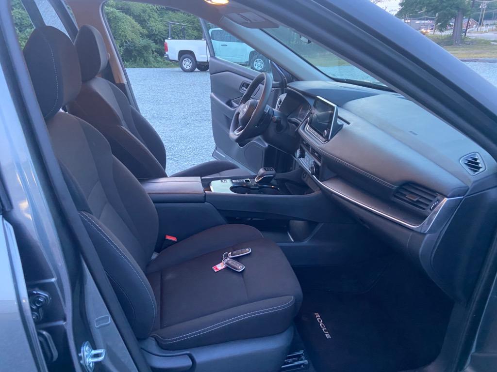 2024 Nissan Rogue - $20,995