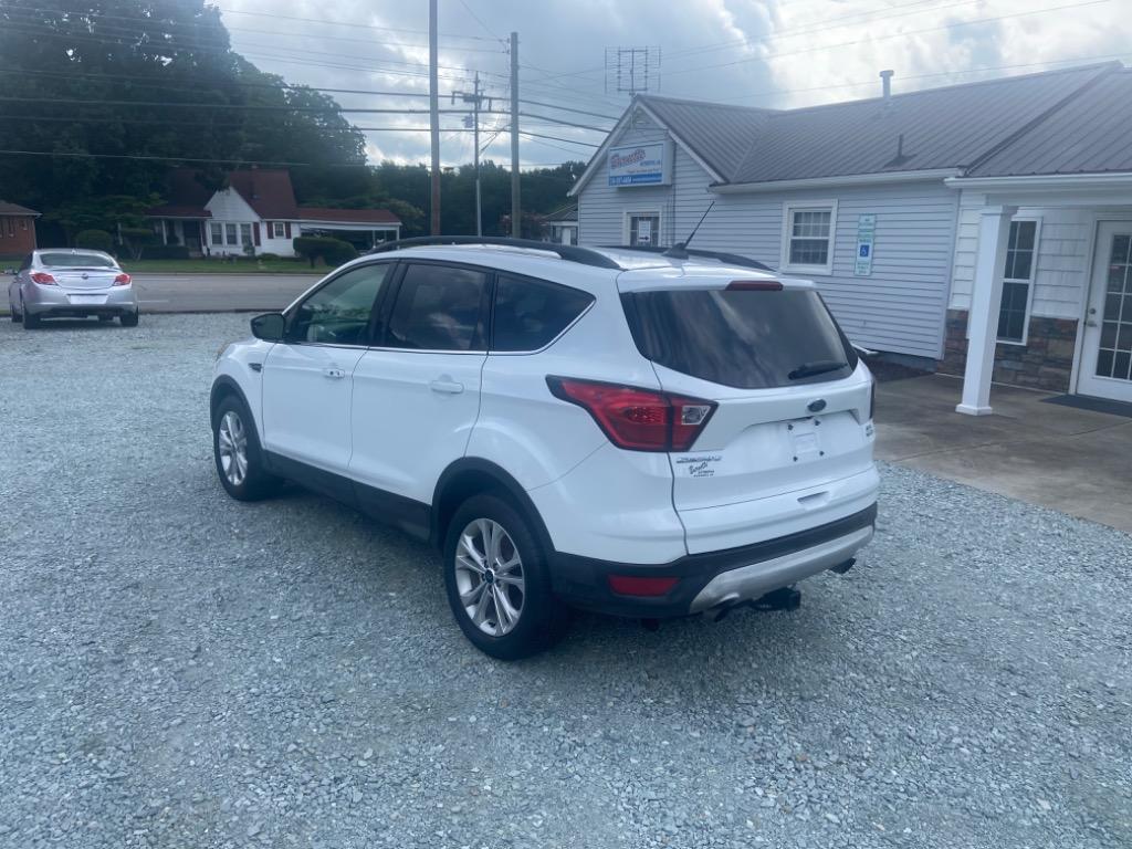 2019 Ford Escape - $10,995