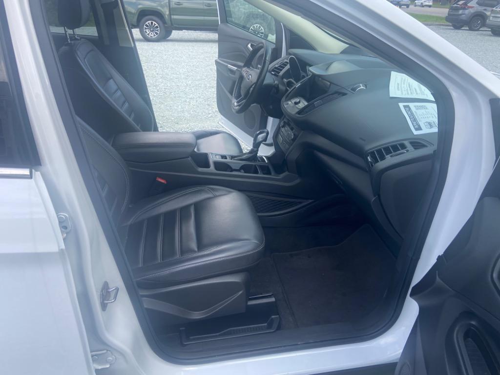 2019 Ford Escape - $10,995
