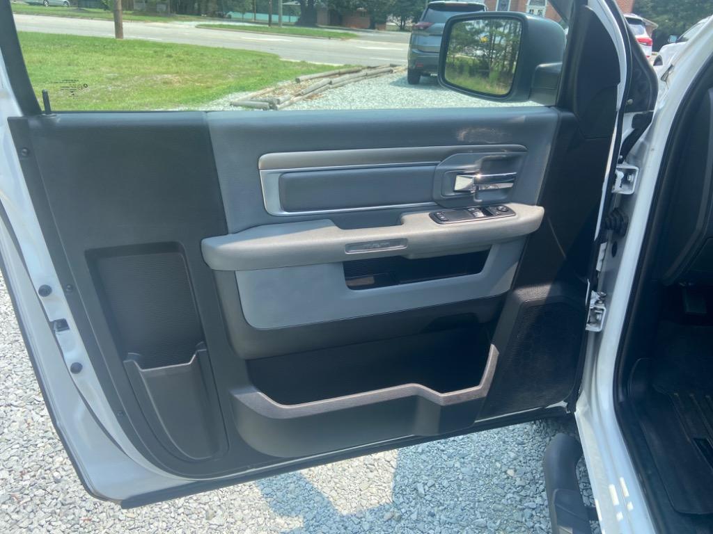 2018 Ram 1500 - $7,995