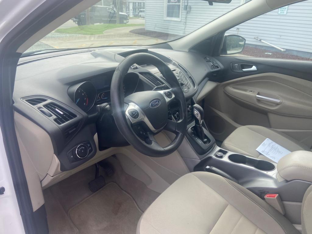 2014 Ford Escape - $5,995