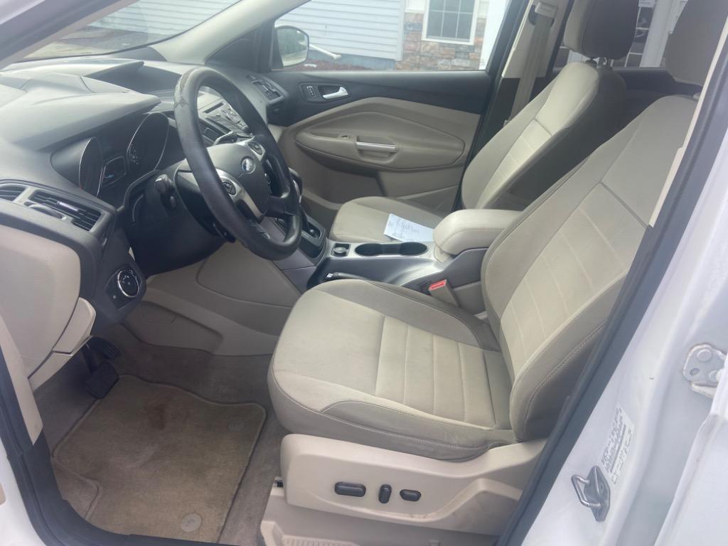 2014 Ford Escape - $5,995