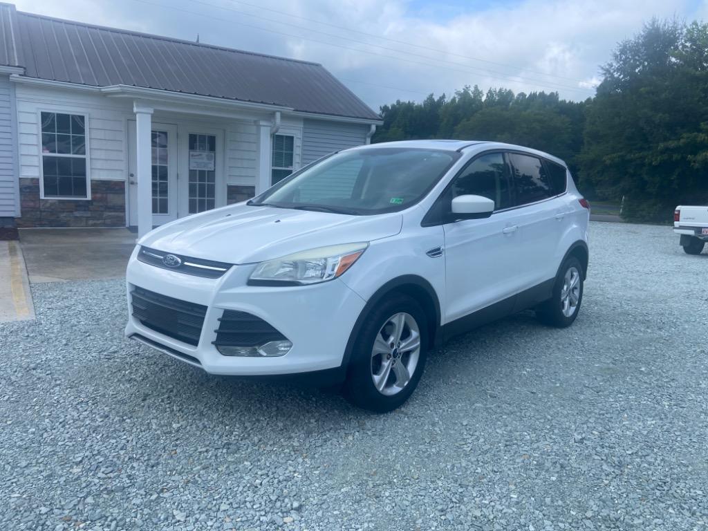 2014 Ford Escape - $5,995