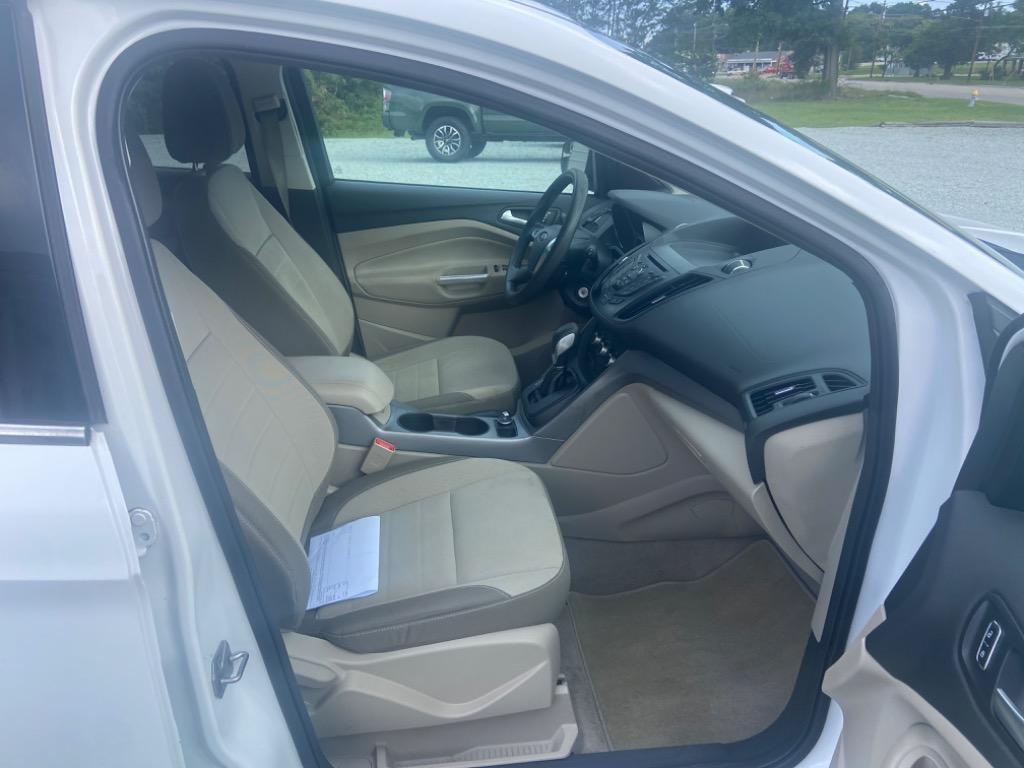 2014 Ford Escape - $5,995