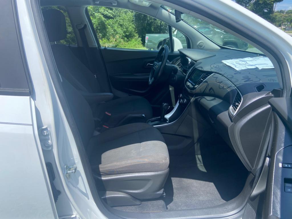 2020 Chevrolet Trax - $11,995