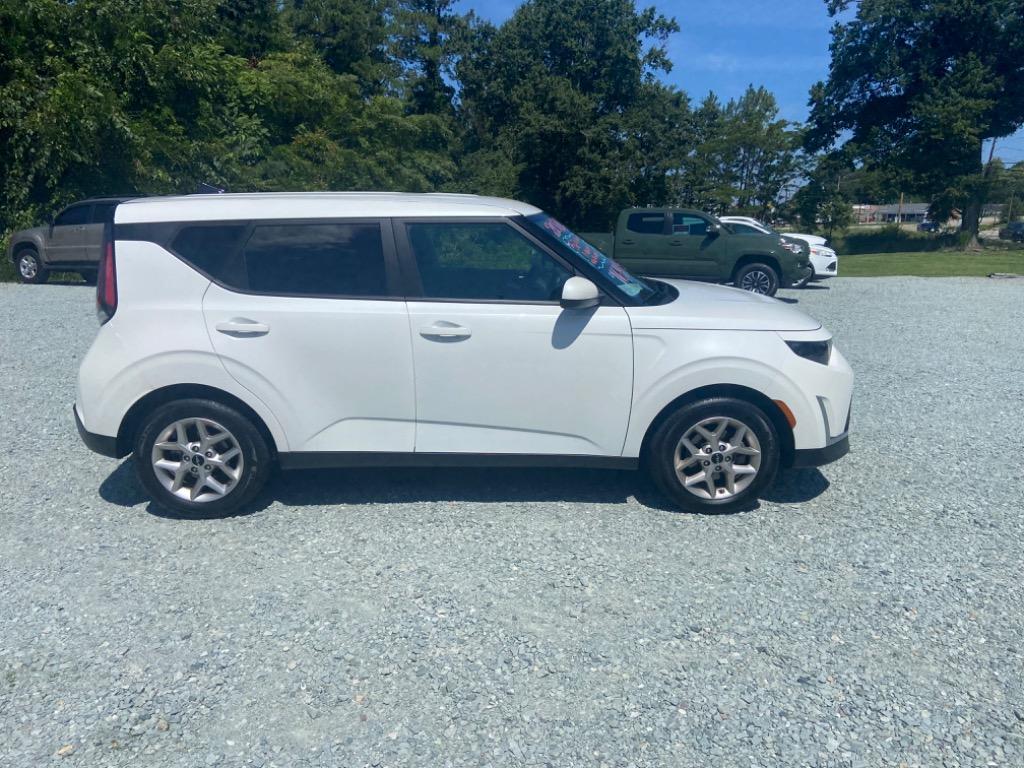 2024 Kia Soul - $16,995