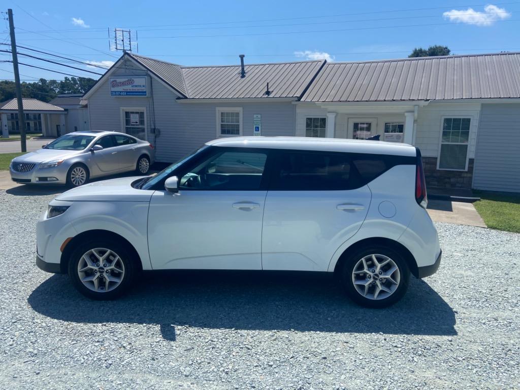 2024 Kia Soul - $16,995