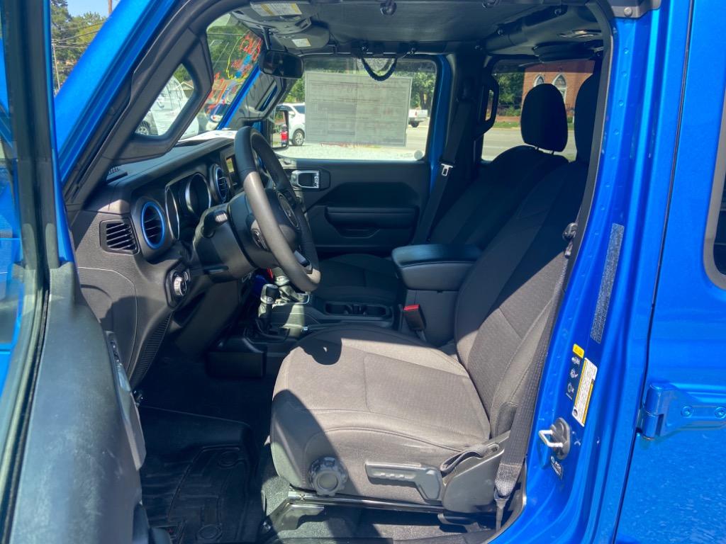 2023 Jeep Gladiator - $34,995