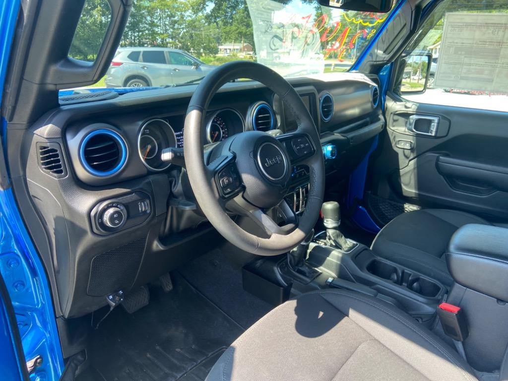 2023 Jeep Gladiator - $34,995