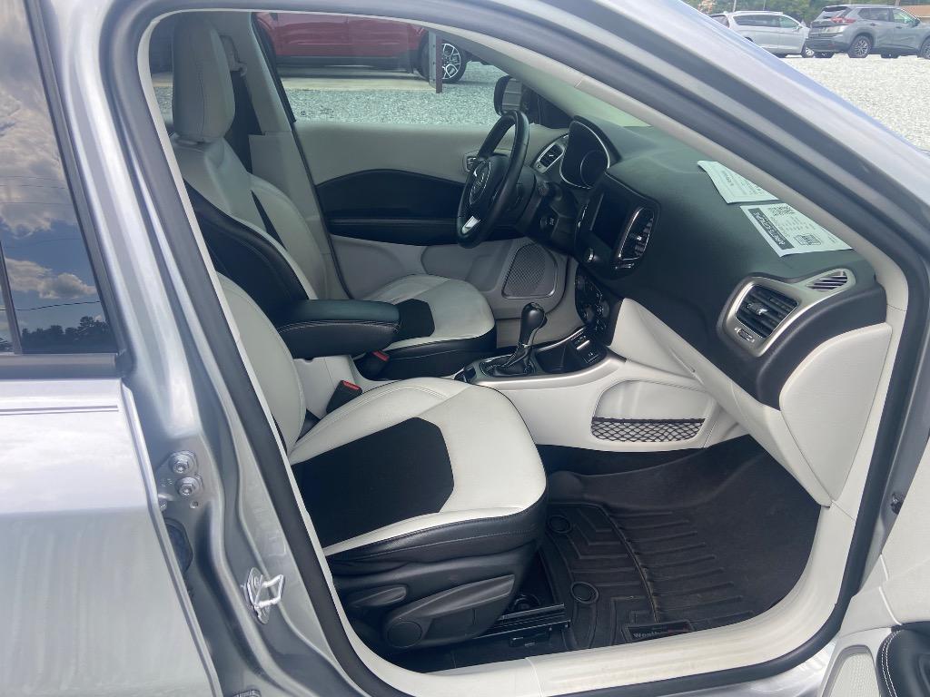 2019 Jeep Compass - $9,995