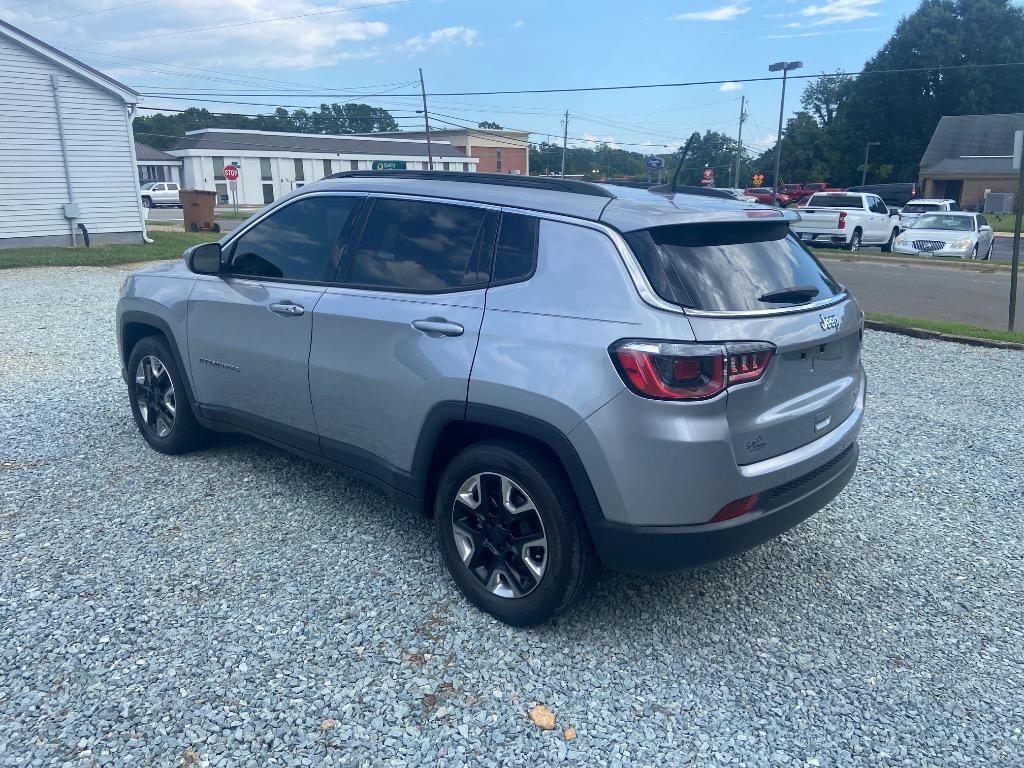 2019 Jeep Compass - $9,995