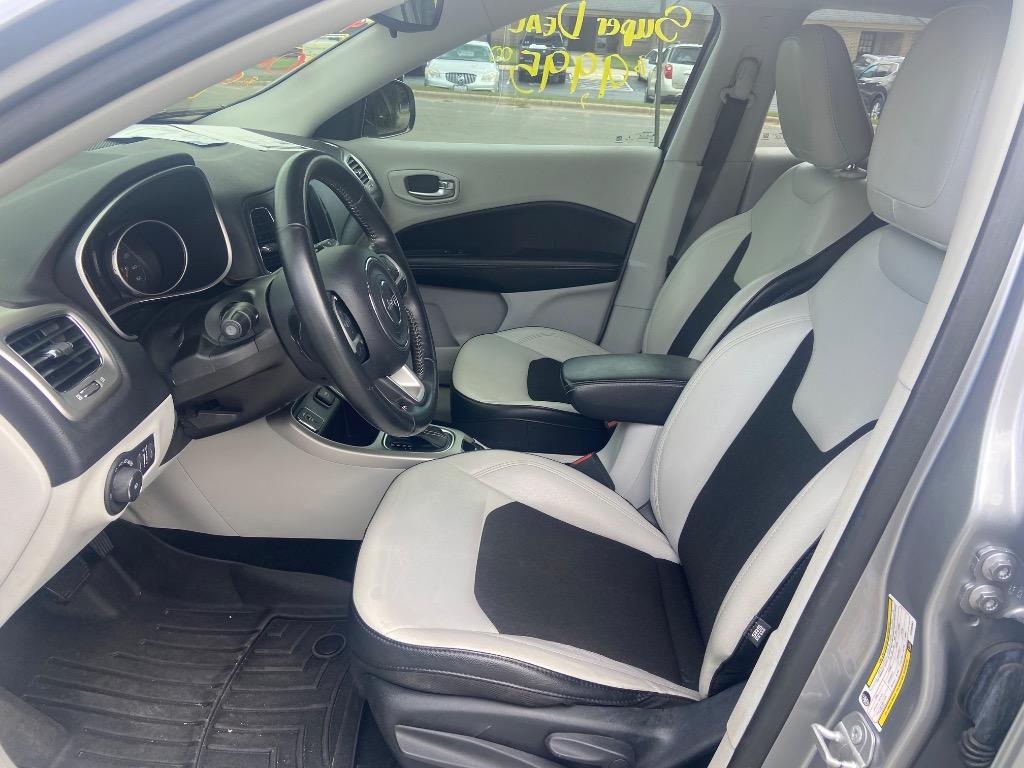 2019 Jeep Compass - $9,995