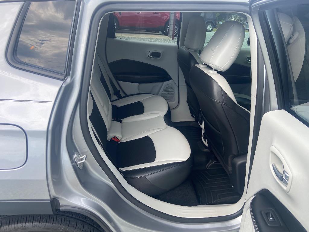 2019 Jeep Compass - $9,995