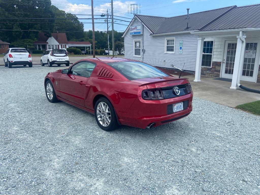 2013 Ford Mustang - $11,995