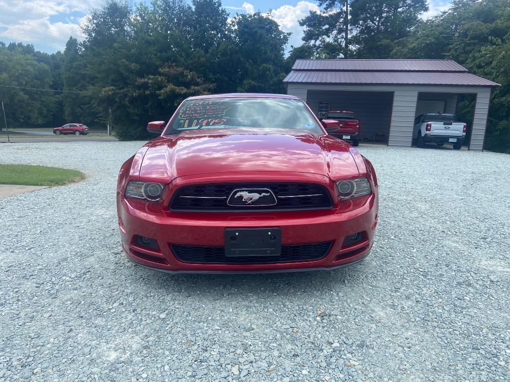 2013 Ford Mustang - $11,995