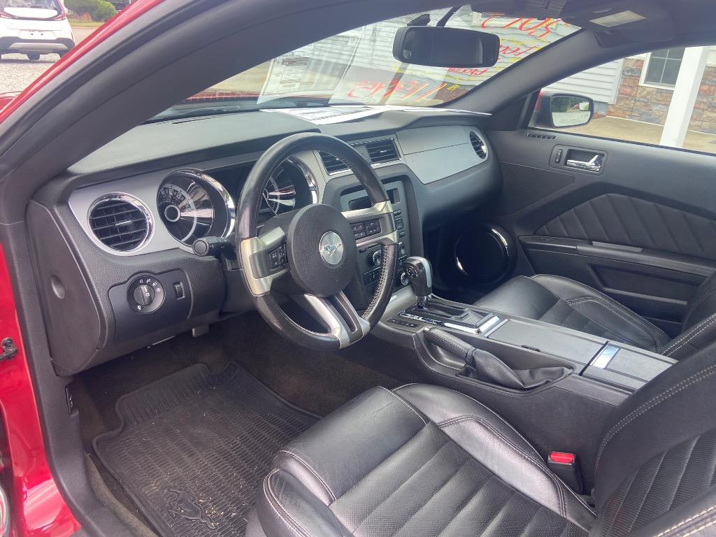 2013 Ford Mustang - $11,995