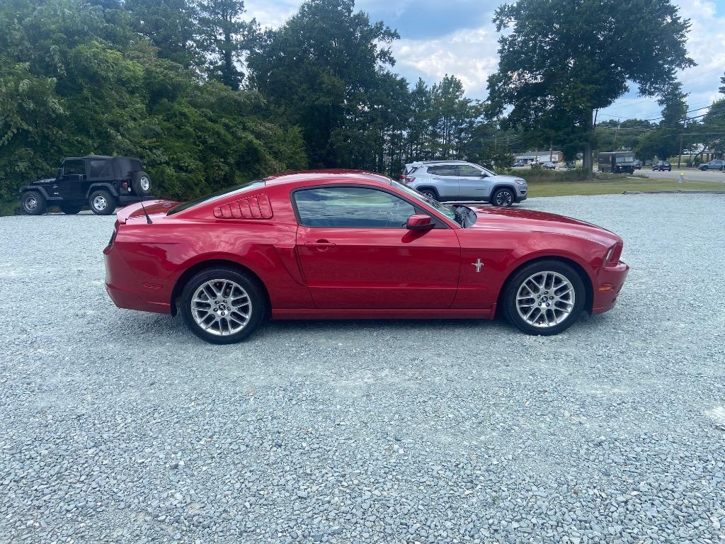 2013 Ford Mustang - $11,995