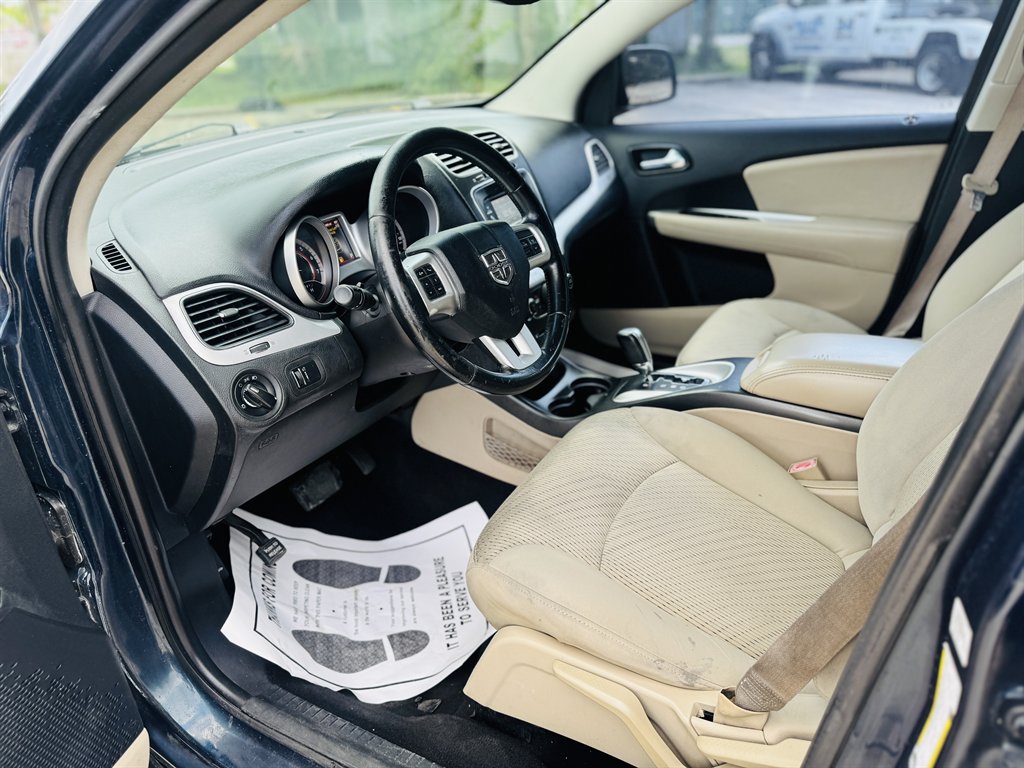 2014 Dodge Journey - $8,990