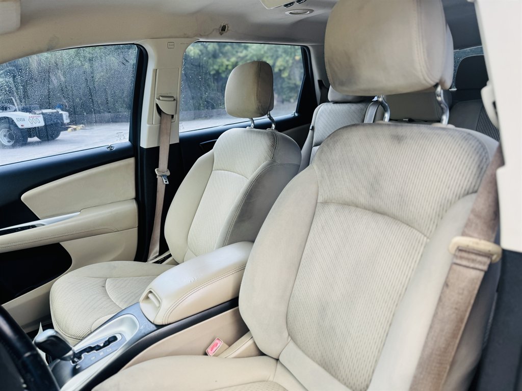 2014 Dodge Journey - $8,990