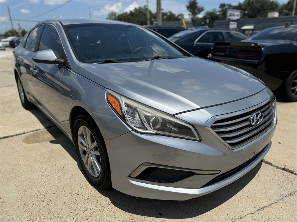 2017 Hyundai Sonata - $7,990