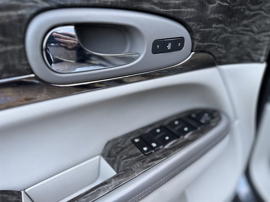 2014 Buick Enclave Leather photo