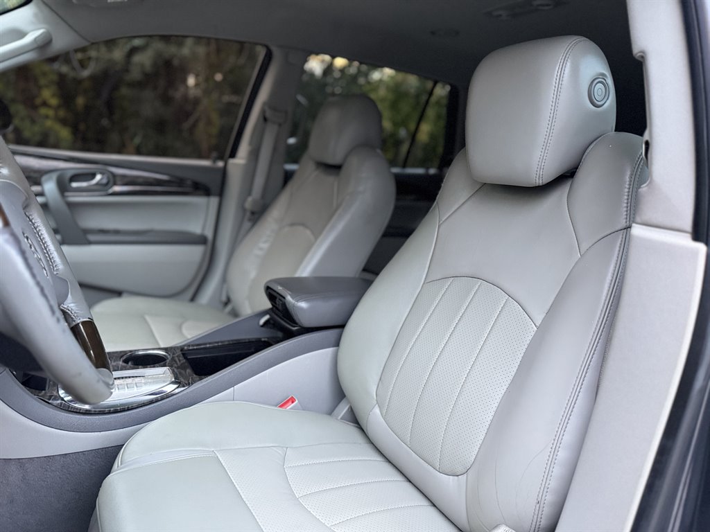 2014 Buick Enclave Leather photo