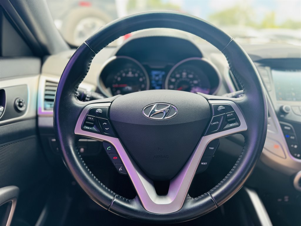 2017 Hyundai Veloster - $7,990