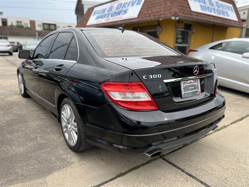 2009 Mercedes-Benz C-Class - $4,550