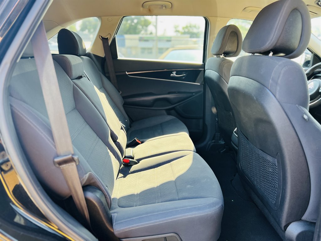 2016 Kia Sorento LX photo
