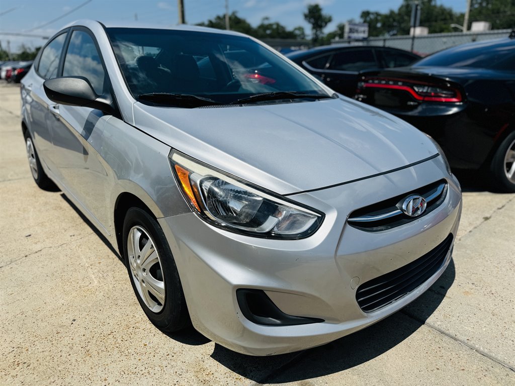 2016 Hyundai Accent - $9,900