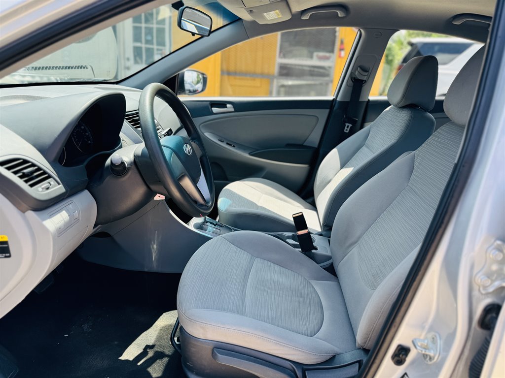 2016 Hyundai Accent - $9,900