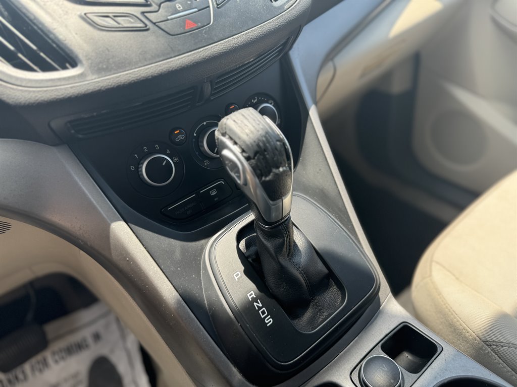 2014 Ford Escape - $13,999