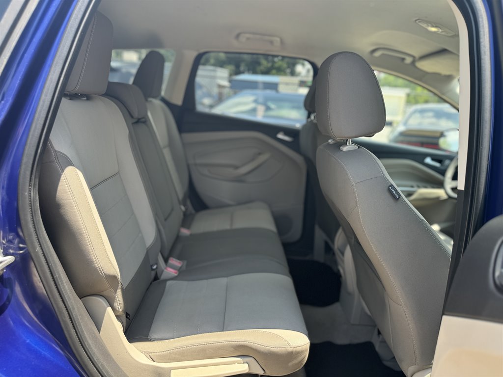 2014 Ford Escape SE photo