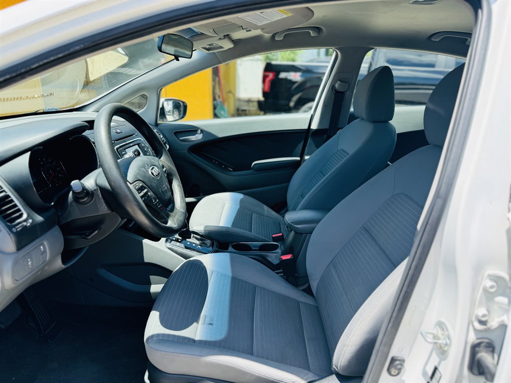 2017 Kia Forte - $10,499
